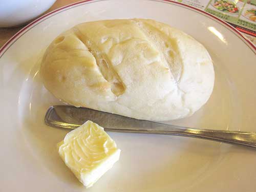 白いパン（00560）